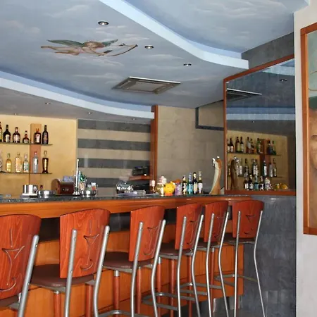 Sun Maris شقة فندقية 4*